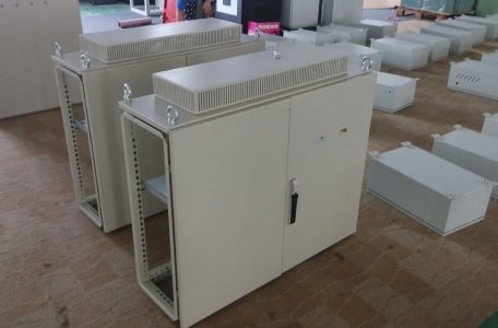 The Customization Process Of Aluminum Profile Equipment Cabinet