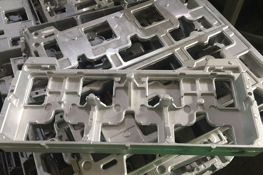 Can Integrated Die Castings Surpass Aluminum Profiles In The automotive Field