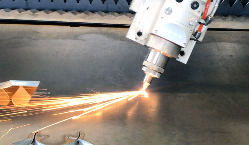 How To Reduce The Radiation Of Laser Cutter To Human Body